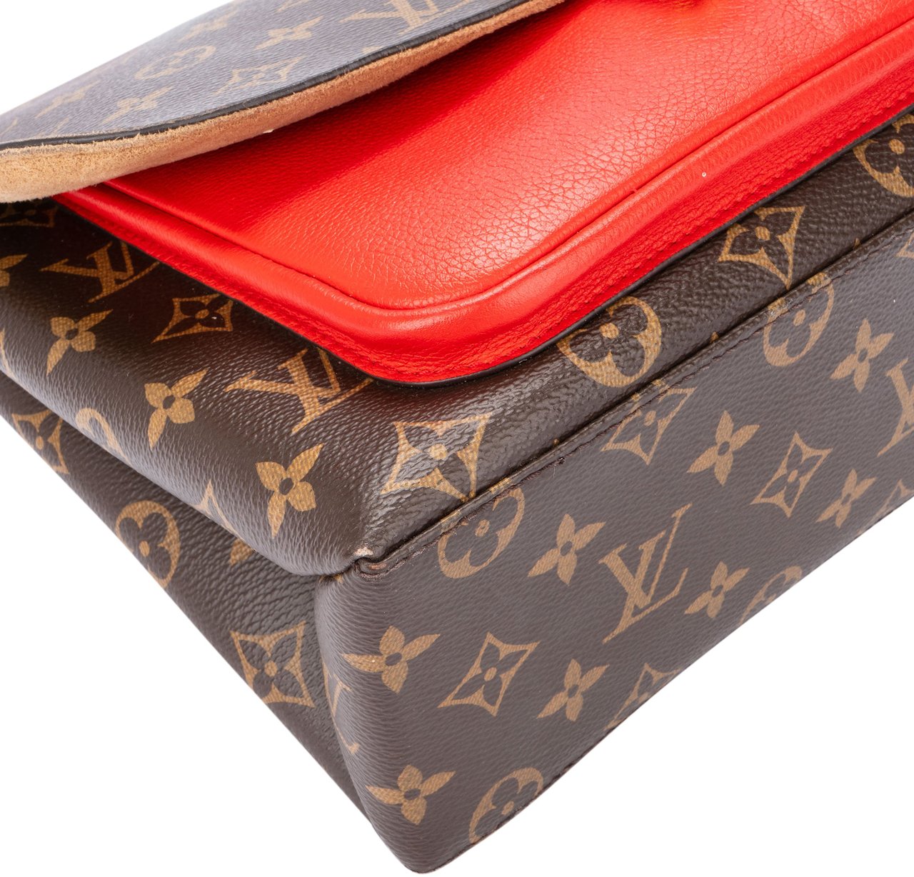 Louis Vuitton Louis Vuitton Canvas Monogram Marignan Lock Handbag Divers
