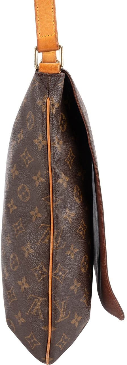 Louis Vuitton Louis Vuitton Monogram Canvas Salsa Musette GM Crossbody Bag Bruin