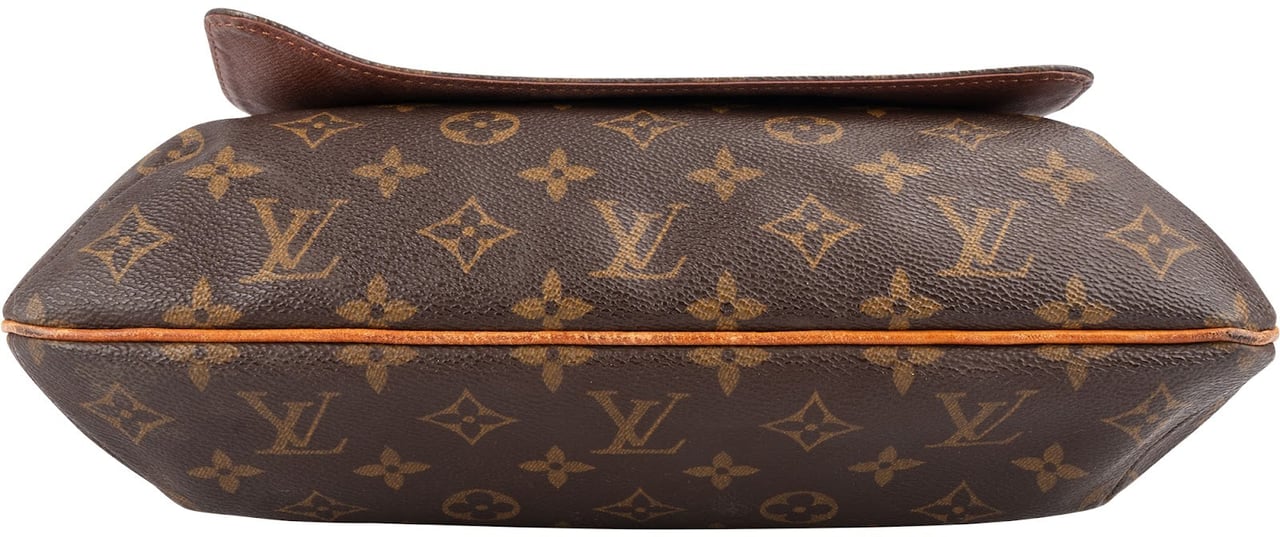 Louis Vuitton Louis Vuitton Monogram Canvas Salsa Musette GM Crossbody Bag Bruin