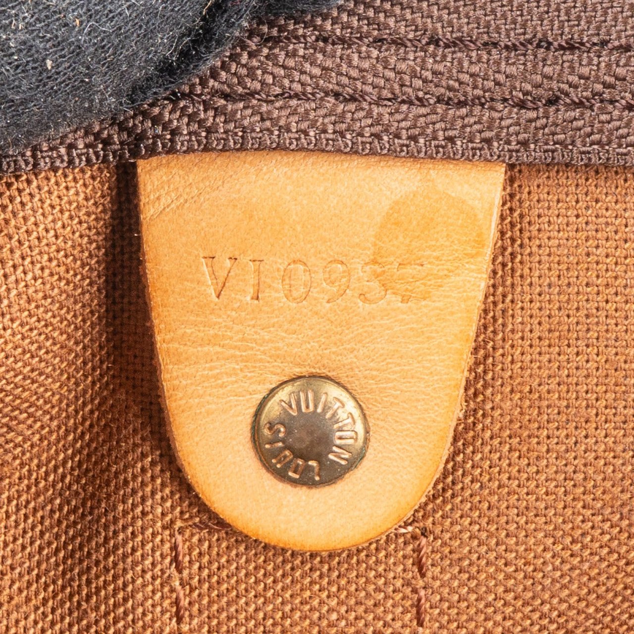 Louis Vuitton Louis Vuitton Monogram Canvas Keepall 55 Bandoulière Travel Bag Bruin