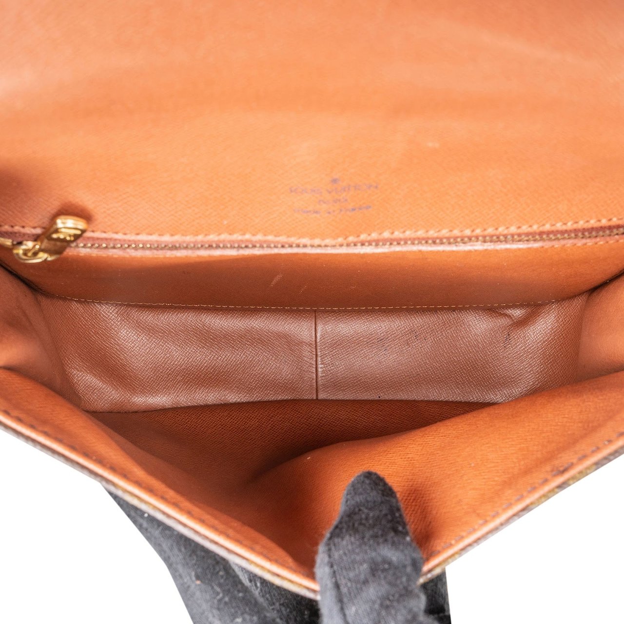 Louis Vuitton Louis Vuitton Monogram Canvas Saint Cloud GM Crossbody Bag Bruin