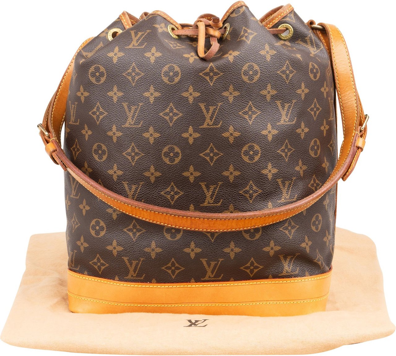 Louis Vuitton Louis Vuitton Monogram Canvas Sac Noé Grande Shoulder Bag Bruin