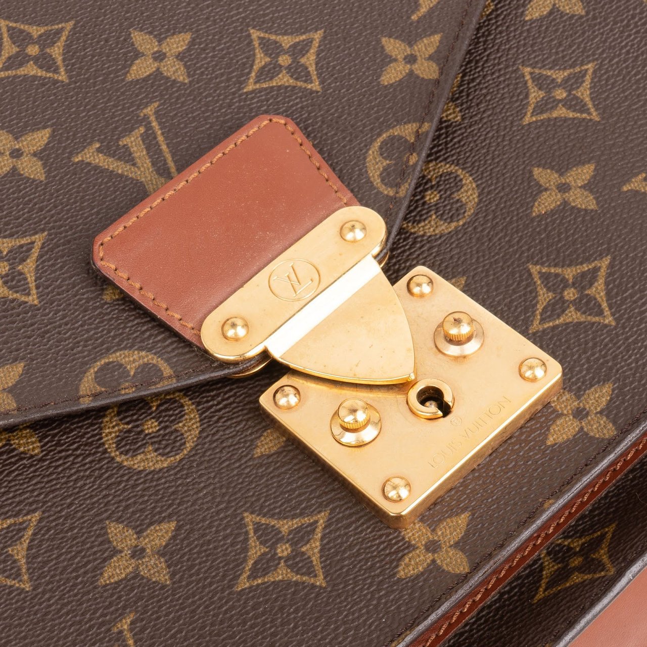 Louis Vuitton Louis Vuitton Monogram Canvas Monceau Handbag Bruin