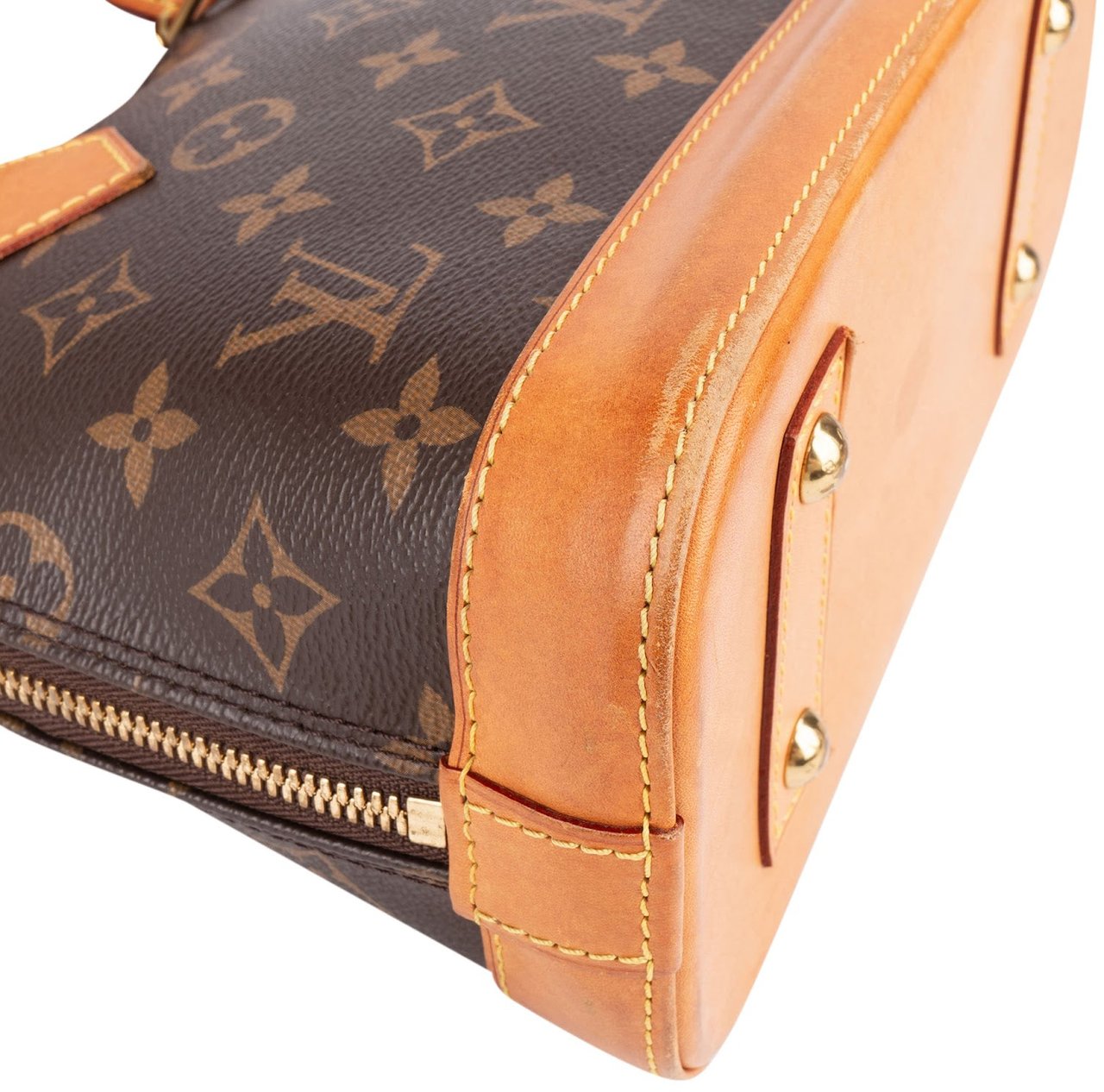 Louis Vuitton Louis Vuitton Monogram Canvas Alma BB Handbag Bruin