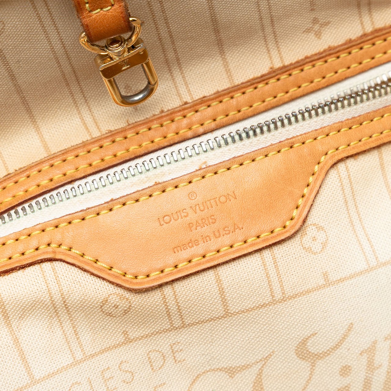 Louis Vuitton Damier Azur Neverfull MM Wit