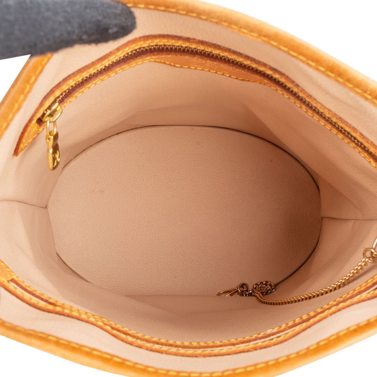Louis Vuitton Louis Vuitton Monogram Canvas Bucket PM Shoulder Bag Bruin