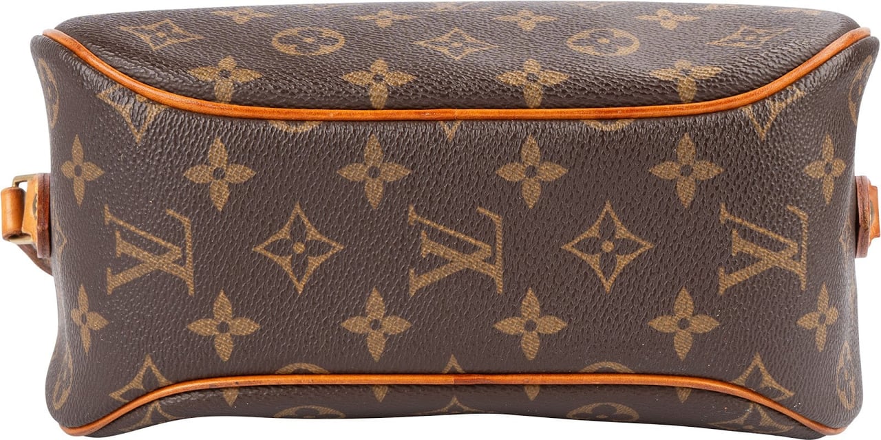Louis Vuitton Louis Vuitton Monogram Canvas Blois Crossbody Bag Bruin