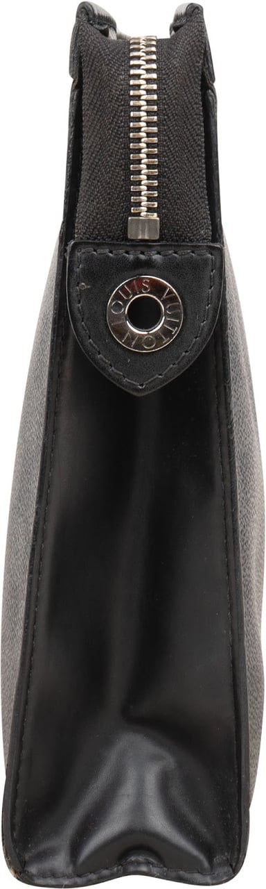 Louis Vuitton Louis Vuitton Monogram Damier Graphite Pochette Voyage MM Clutch Zwart