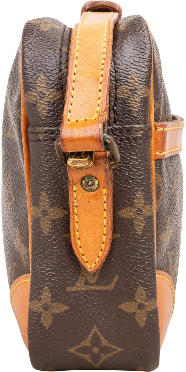 Louis Vuitton Louis Vuitton Monogram Canvas Trocadero 23 Crossbody Bag Bruin