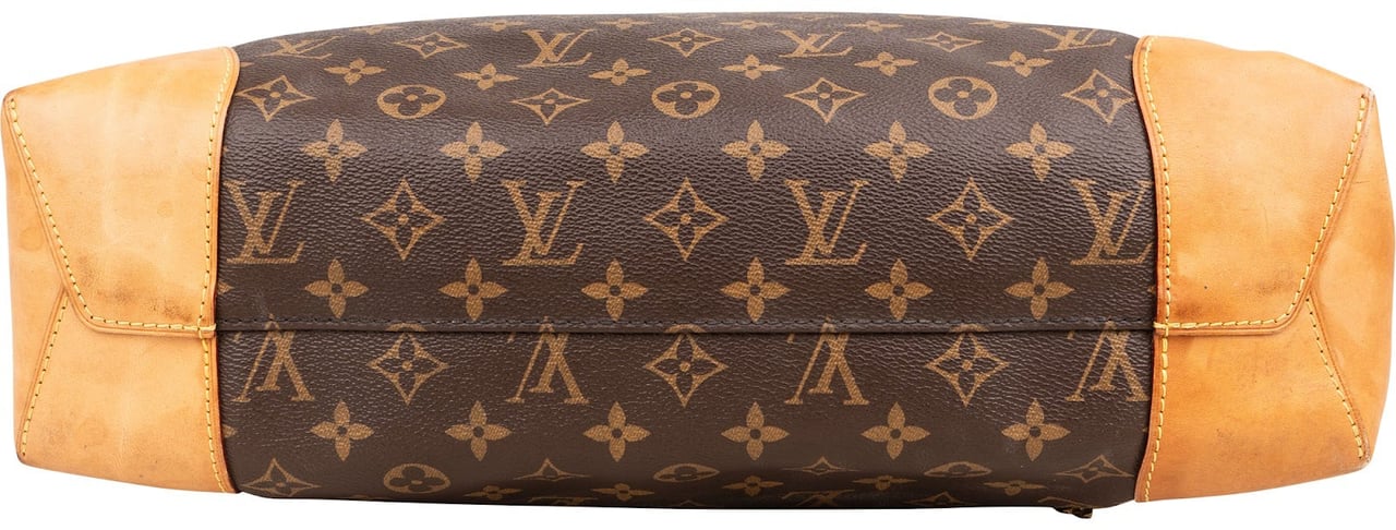 Louis Vuitton Louis Vuitton Monogram Canvas Berri MM Shoulder Bag Bruin