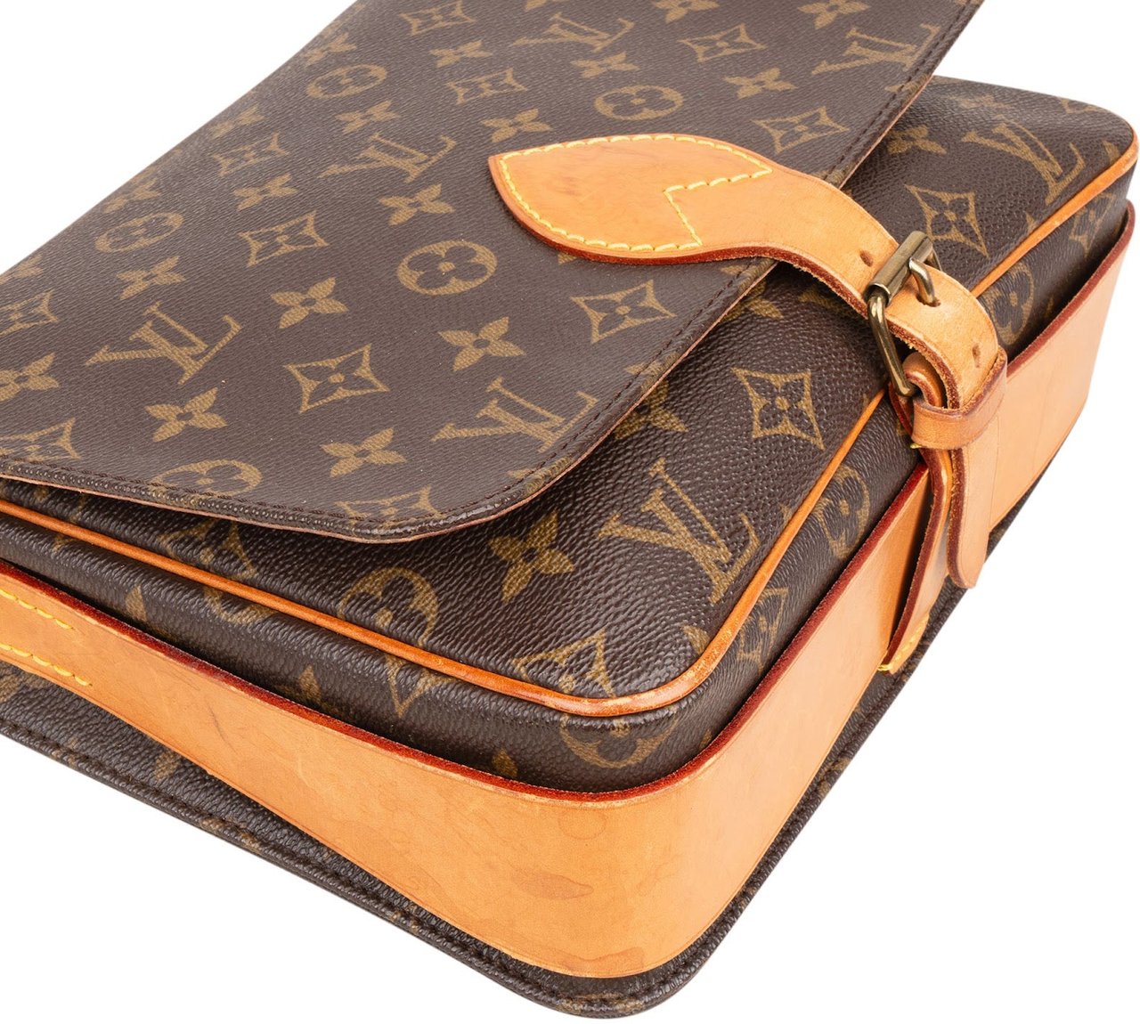 Louis Vuitton Louis Vuitton Monogram Canvas Cartouchiere GM Crossbody Bag Bruin