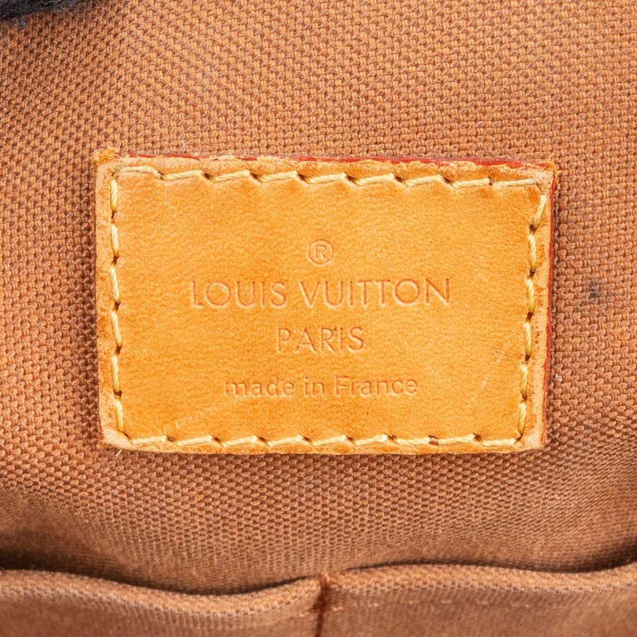 Louis Vuitton Louis Vuitton Monogram Canvas Tivoli GM Shoulder Bag Bruin