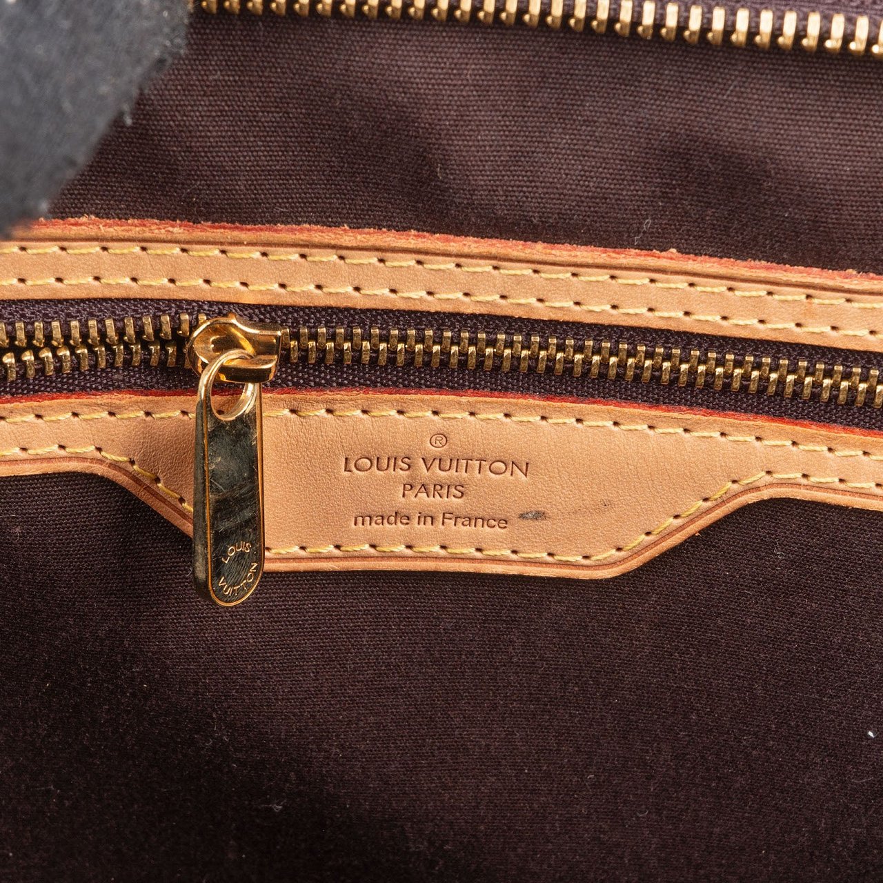 Louis Vuitton Louis Vuitton Monogram Vernis Brea GM Handbag Bruin