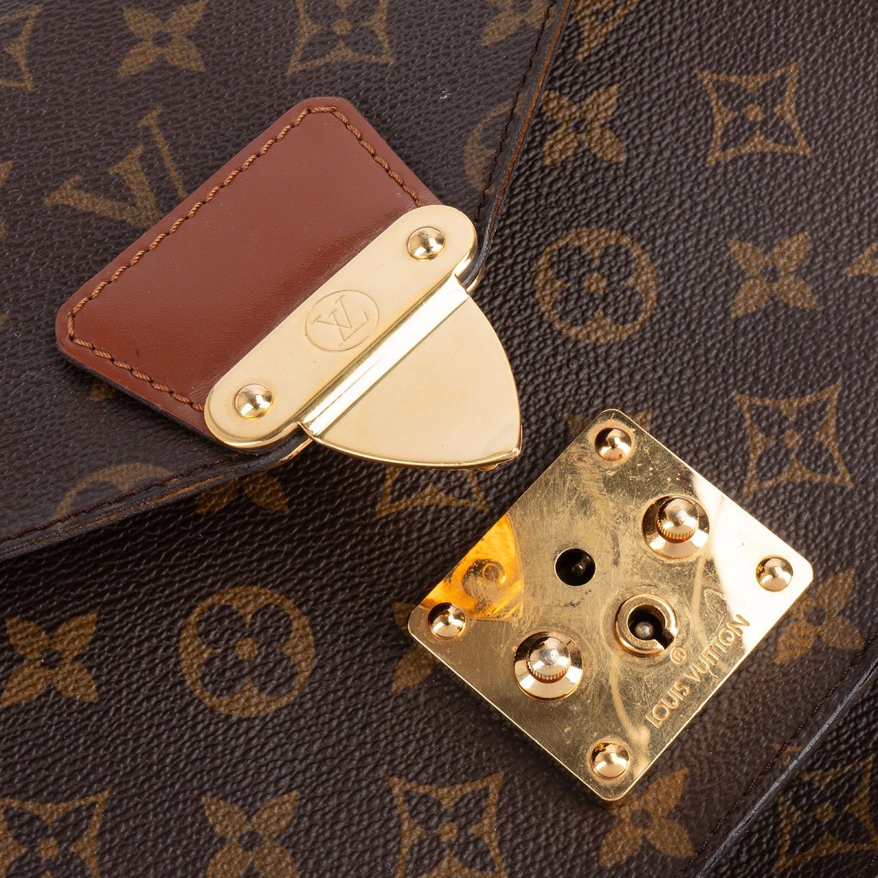 Louis Vuitton Louis Vuitton Monogram Canvas Monceau Handbag Bruin