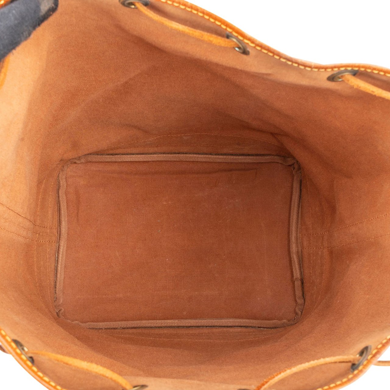 Louis Vuitton Louis Vuitton Monogram Canvas Sac Noé Grande Shoulder Bag Bruin