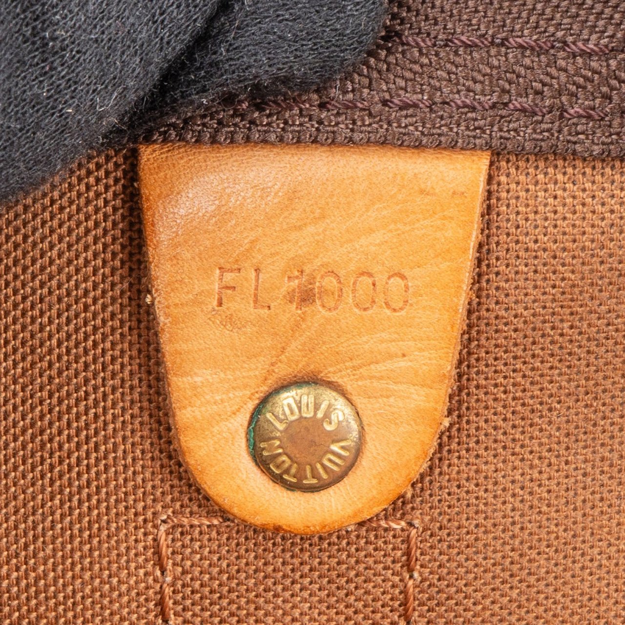 Louis Vuitton Louis Vuitton Monogram Canvas Keepall 55 Bandoulière Travel Bag Bruin