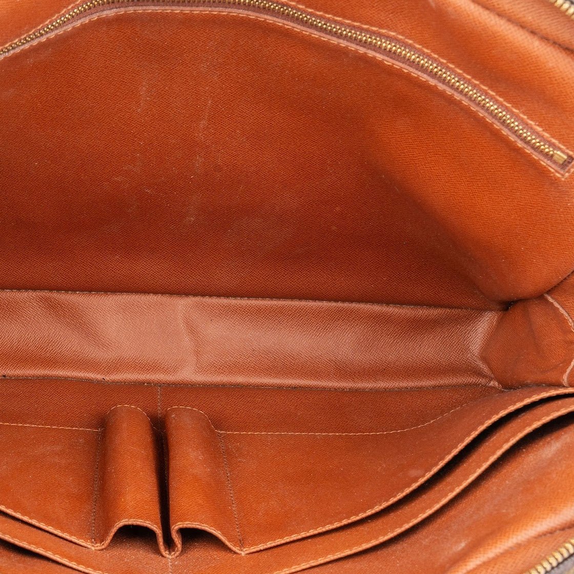 Louis Vuitton Louis Vuitton Monogram Canvas Porte-Documents Voyage Handbag Bruin