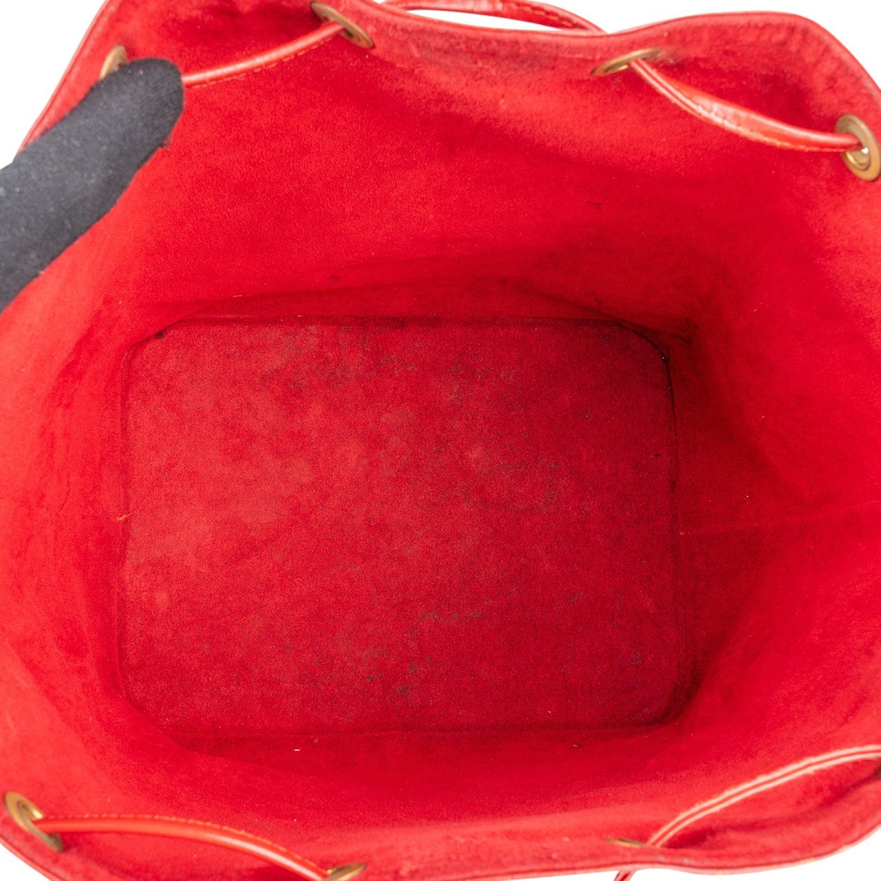 Louis Vuitton Louis Vuitton Red Epi Leather Sac Noé Petit Shoulder Bag Rood