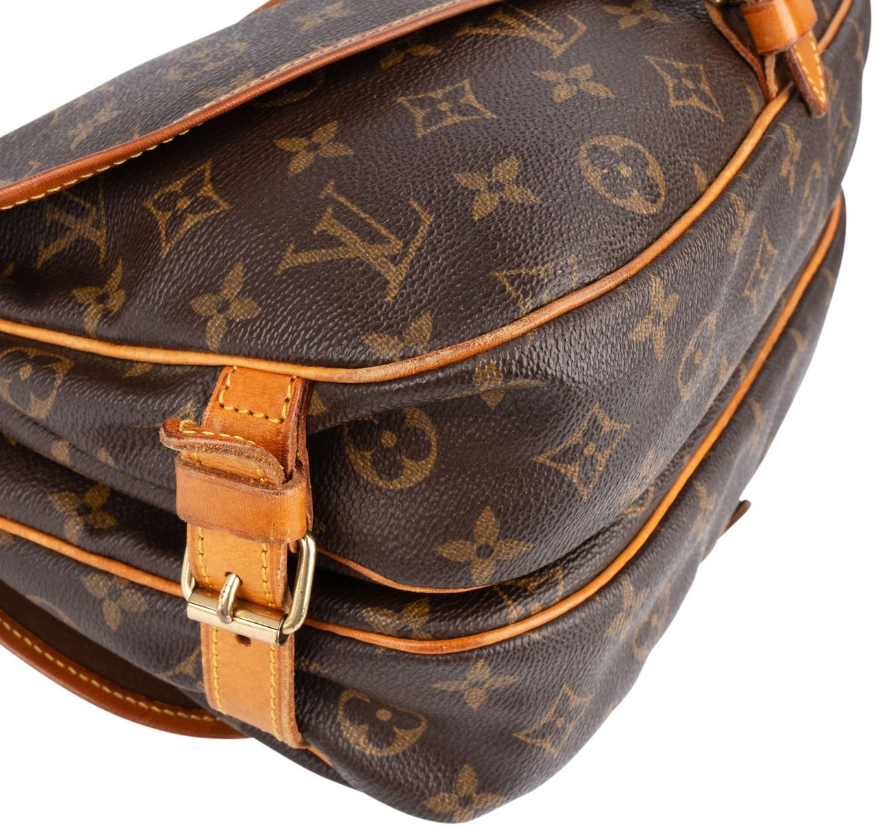 Louis Vuitton Louis Vuitton Monogram Canvas Saumur 30 Crossbody Bag Bruin