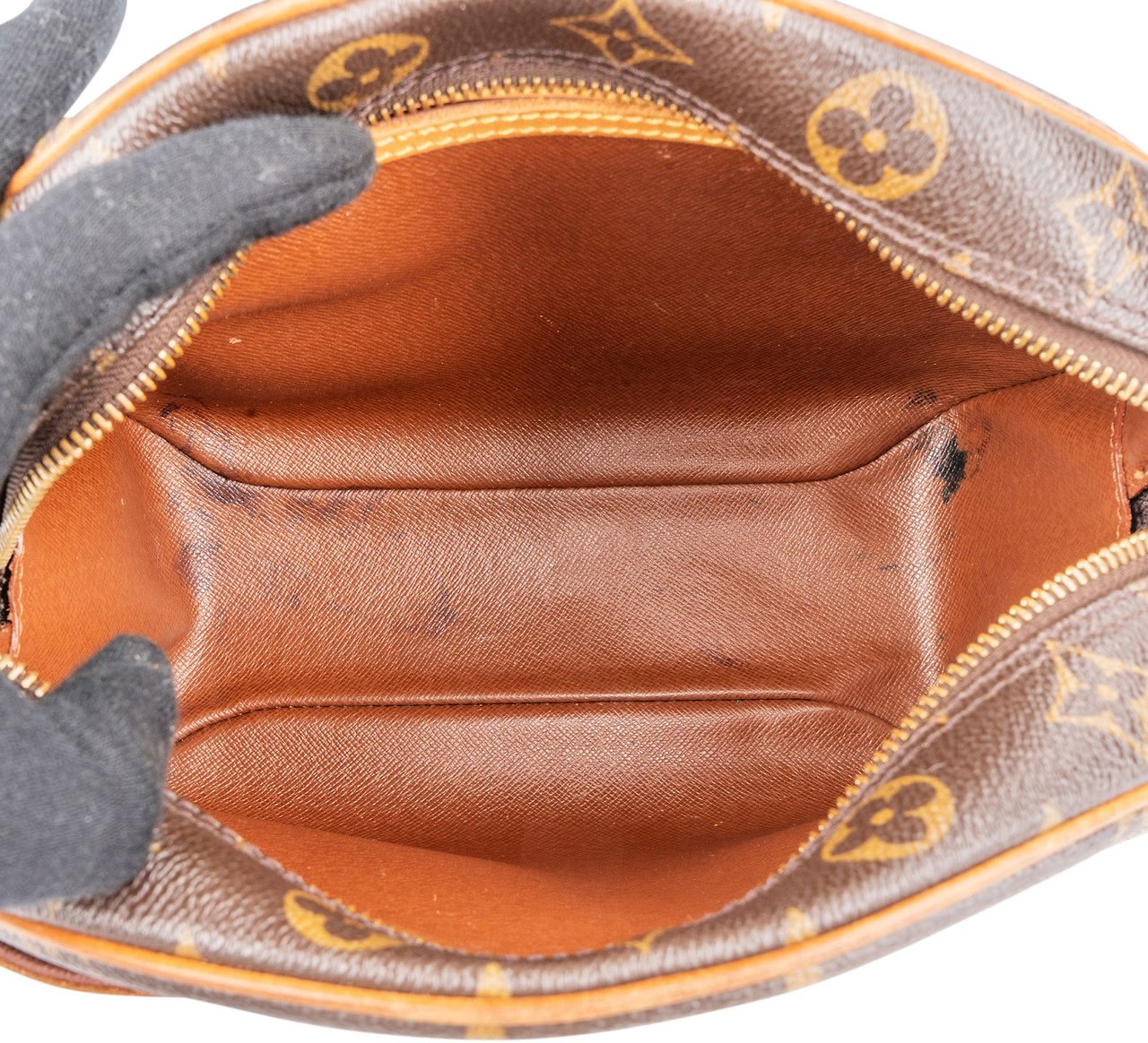 Louis Vuitton Louis Vuitton Monogram Canvas Blois Crossbody Bag Bruin