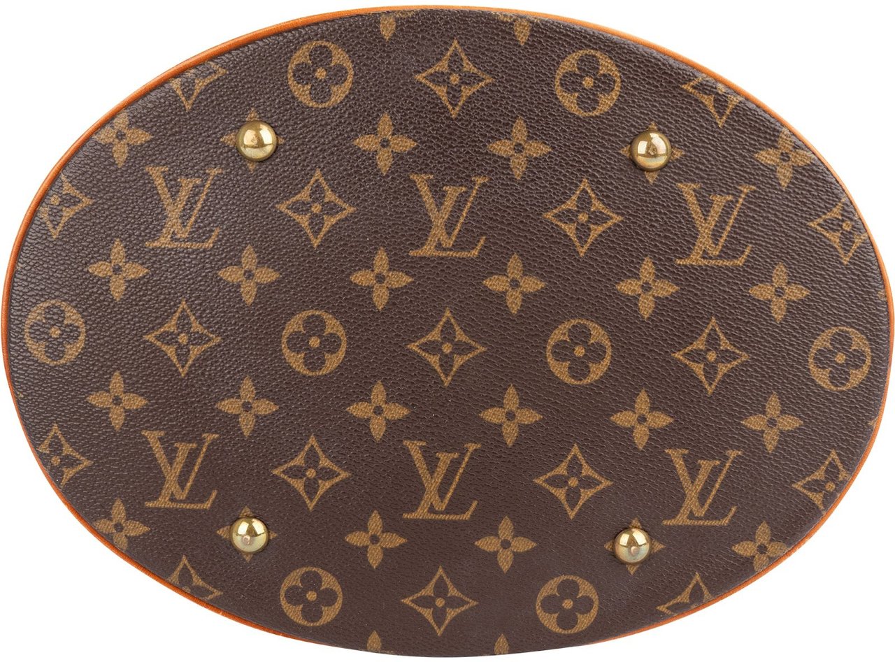 Louis Vuitton Louis Vuitton Monogram Canvas Bucket GM Shoulder Bag Bruin