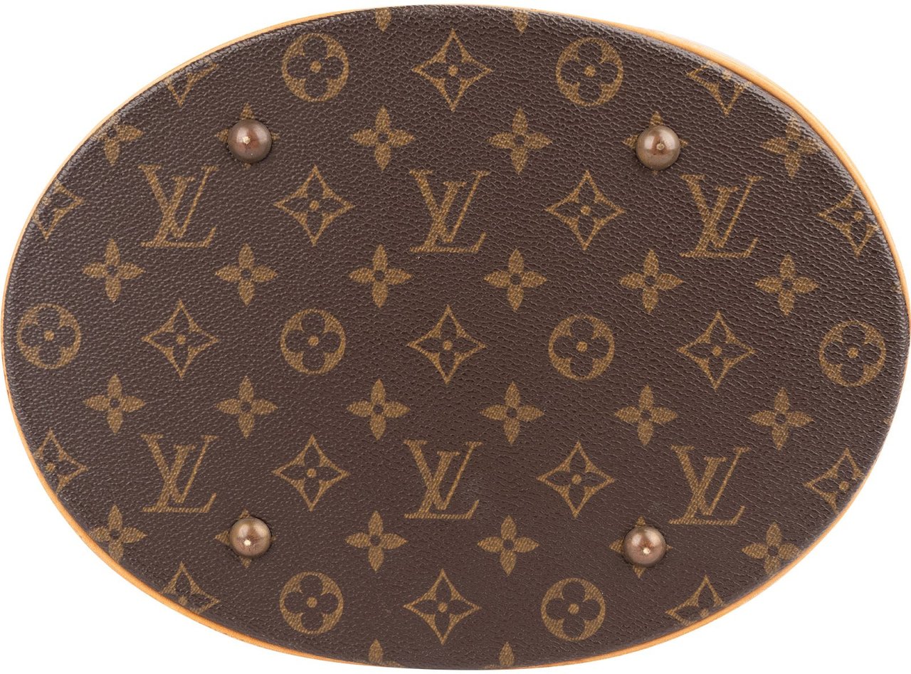 Louis Vuitton Louis Vuitton Monogram Canvas Bucket GM Shoulder Bag Bruin