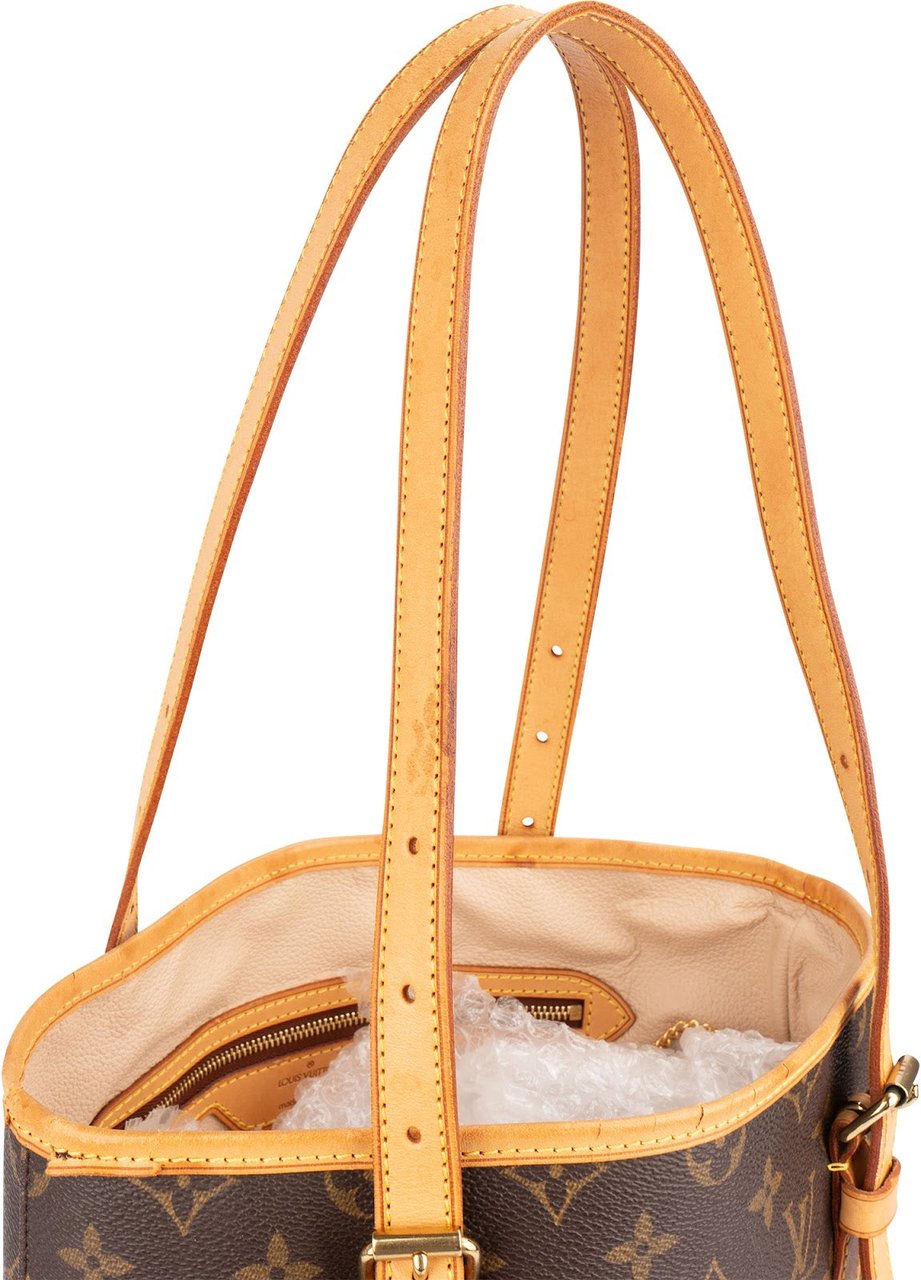 Louis Vuitton Louis Vuitton Monogram Canvas Bucket GM Shoulder Bag Bruin