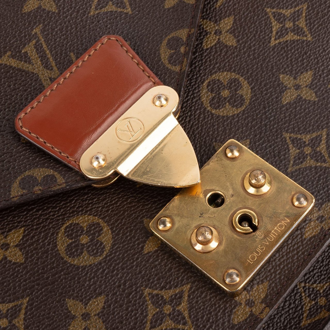 Louis Vuitton Monogram Canvas Monceau Handbag Bruin
