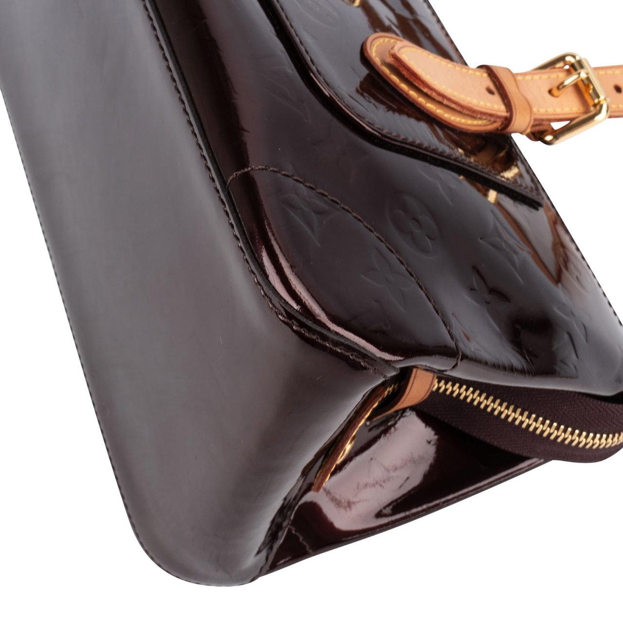 Louis Vuitton Amarante Monogram Vernis Rosewood Avenue Shoulder Bag Divers