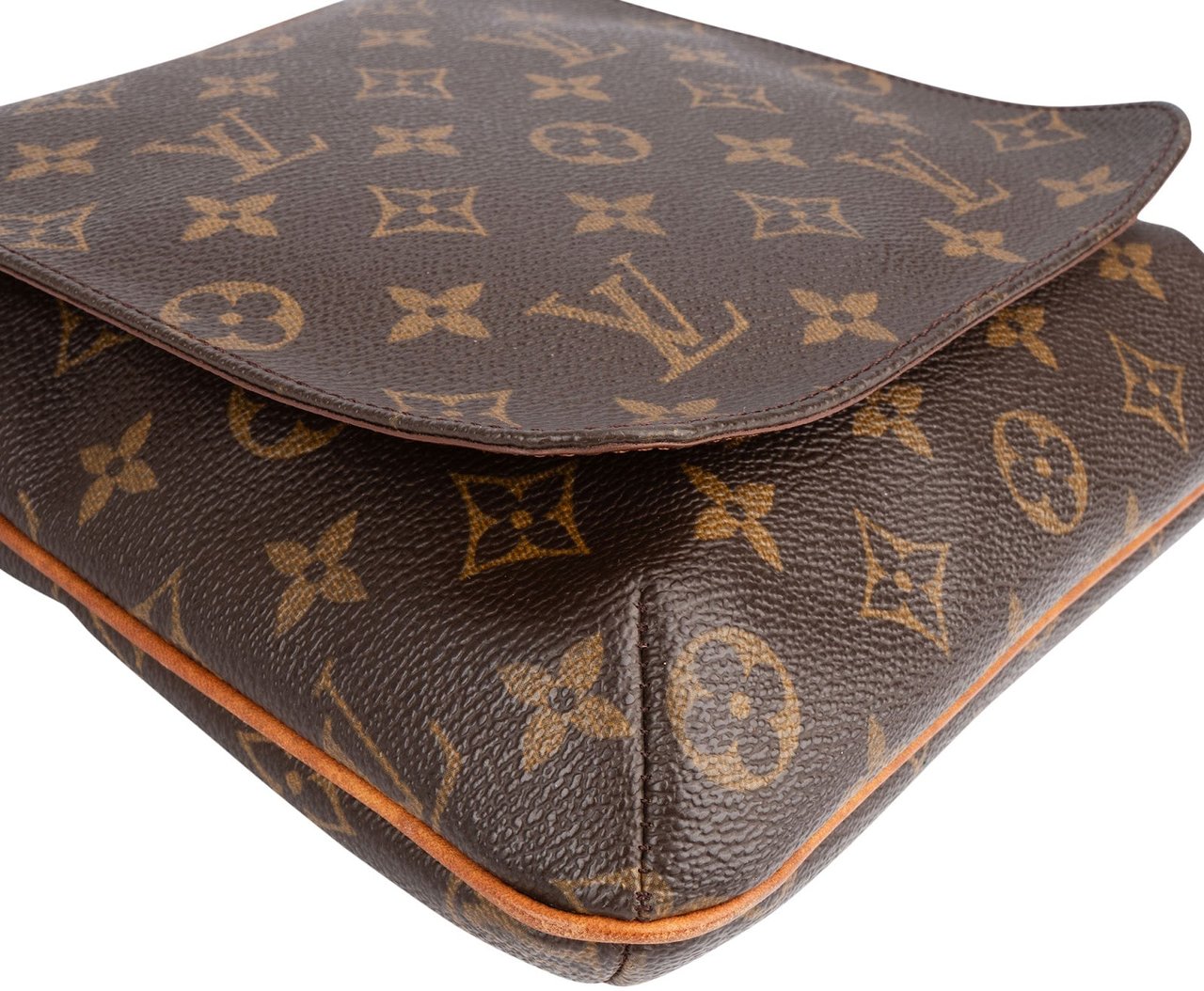 Louis Vuitton Louis Vuitton Monogram Canvas Musette Salsa PM Shoulder Bag Bruin