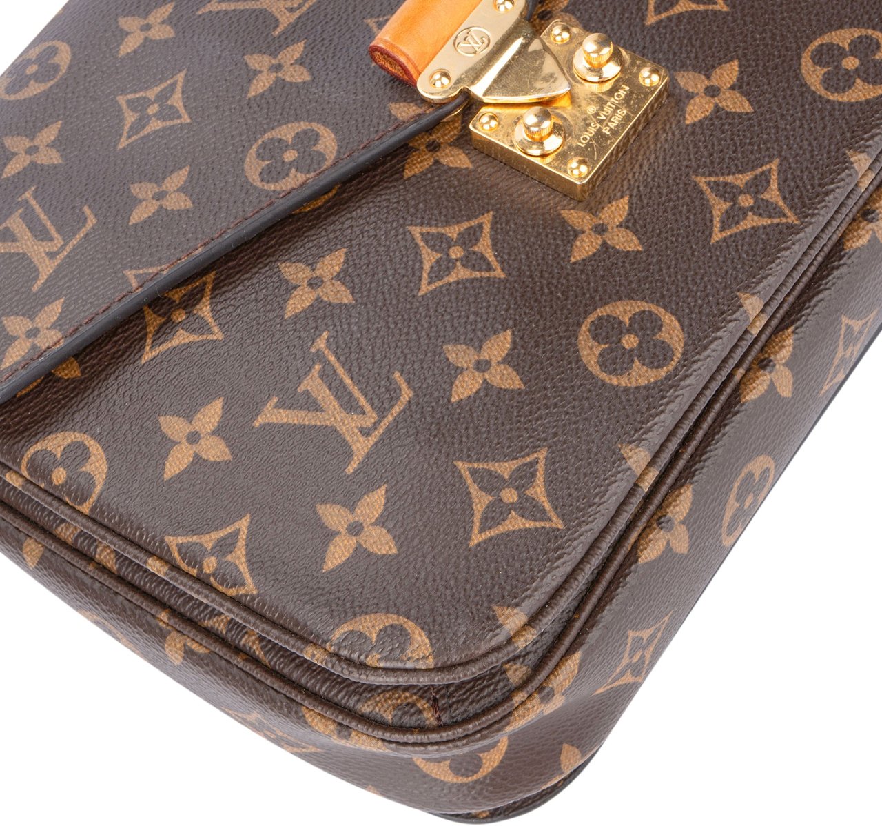 Louis Vuitton Louis Vuitton Canvas Monogram Metis Handbag Divers