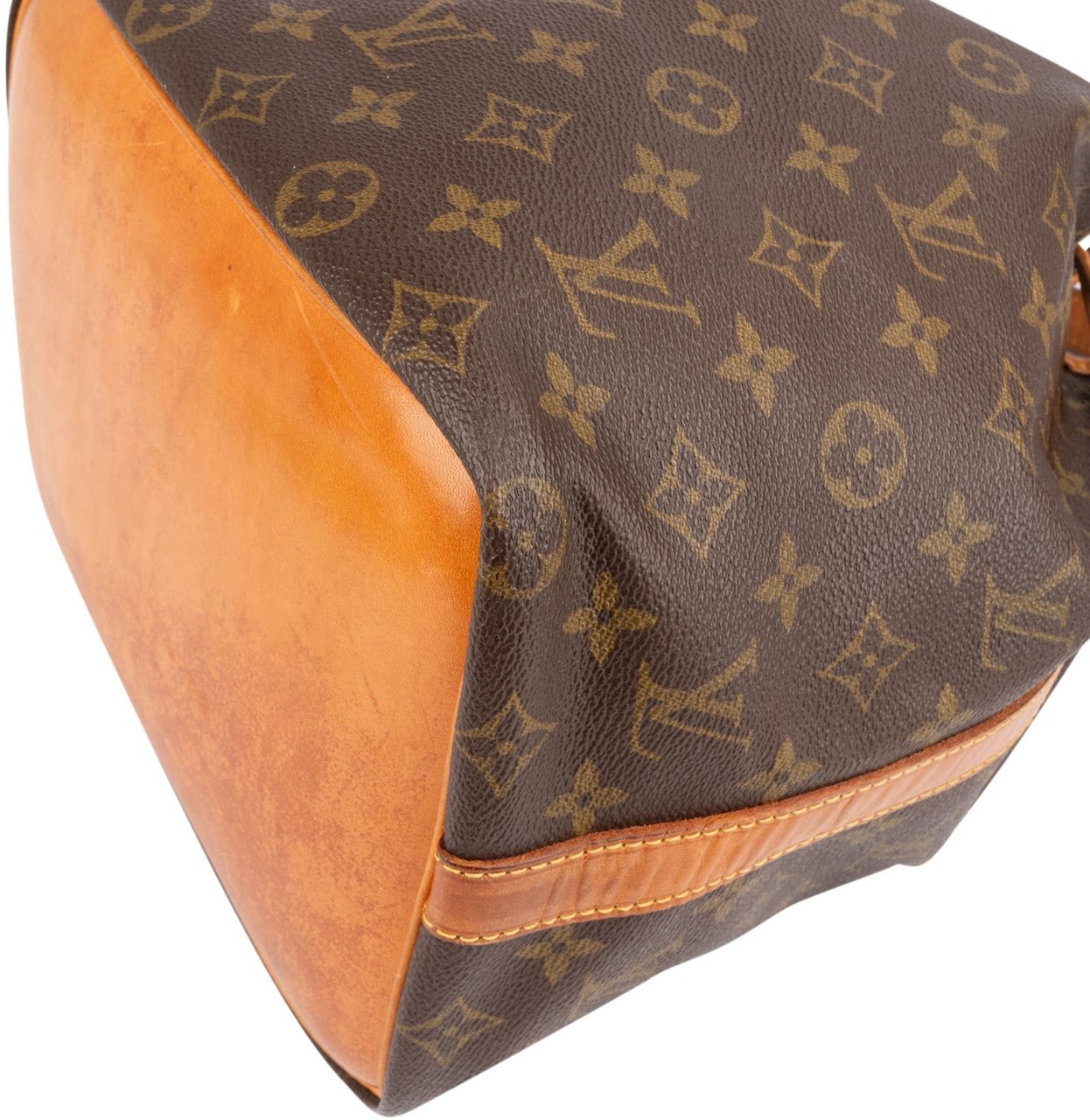 Louis Vuitton Louis Vuitton Monogram Canvas Sac Noé Petit Shoulder Bag Bruin