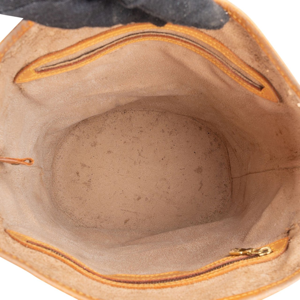 Louis Vuitton Louis Vuitton Monogram Canvas Bucket GM Shoulder Bag Bruin