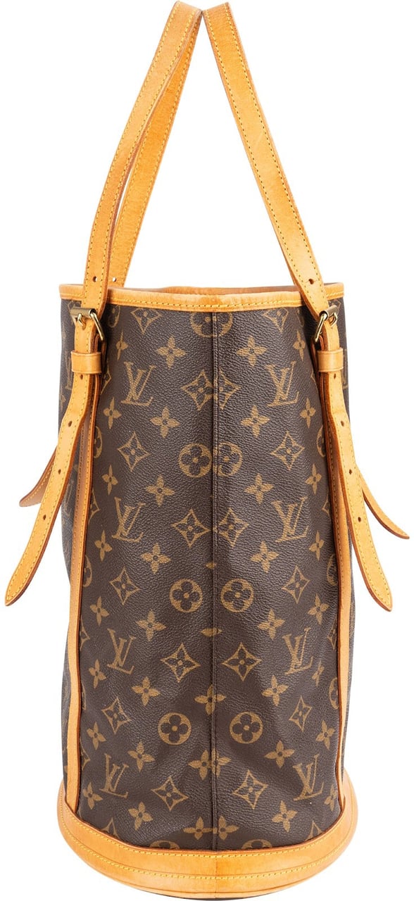 Louis Vuitton Louis Vuitton Monogram Canvas Bucket GM Shoulder Bag Bruin