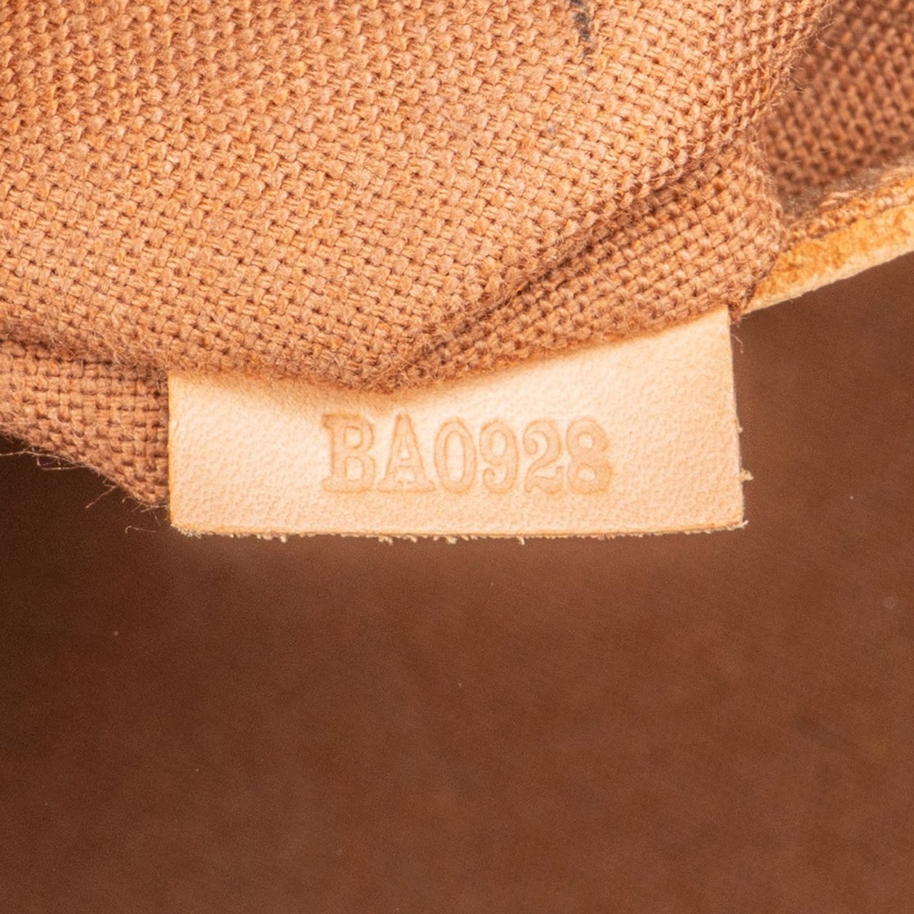 Louis Vuitton Louis Vuitton Monogram Canvas Alma PM Handbag Bruin