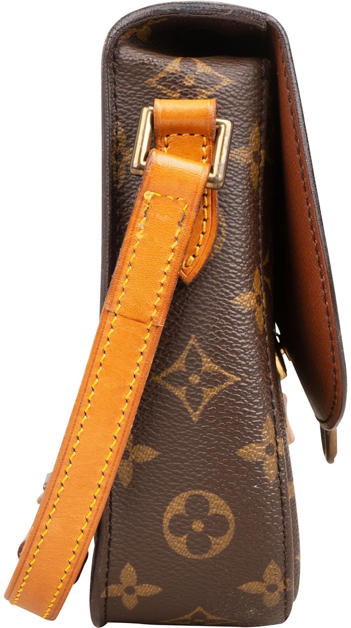 Louis Vuitton Louis Vuitton Monogram Canvas Saint Cloud MM Crossbody Bag Bruin