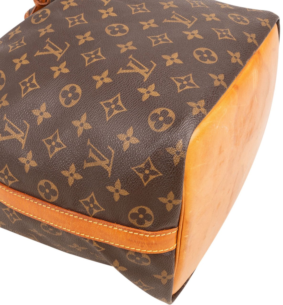 Louis Vuitton Louis Vuitton Monogram Canvas Sac Noé Petit Shoulder Bag Bruin