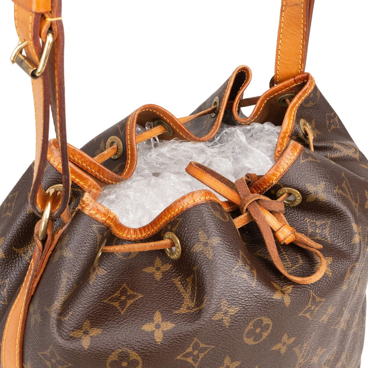 Louis Vuitton Louis Vuitton Monogram Canvas Sac Noé Grande Shoulder Bag Bruin