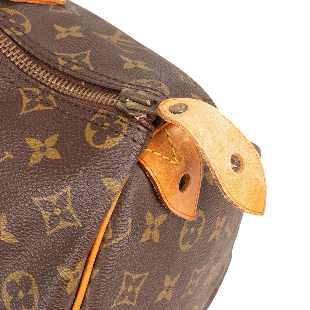 Louis Vuitton Louis Vuitton Monogram Canvas Speedy 35 Handbag Bruin