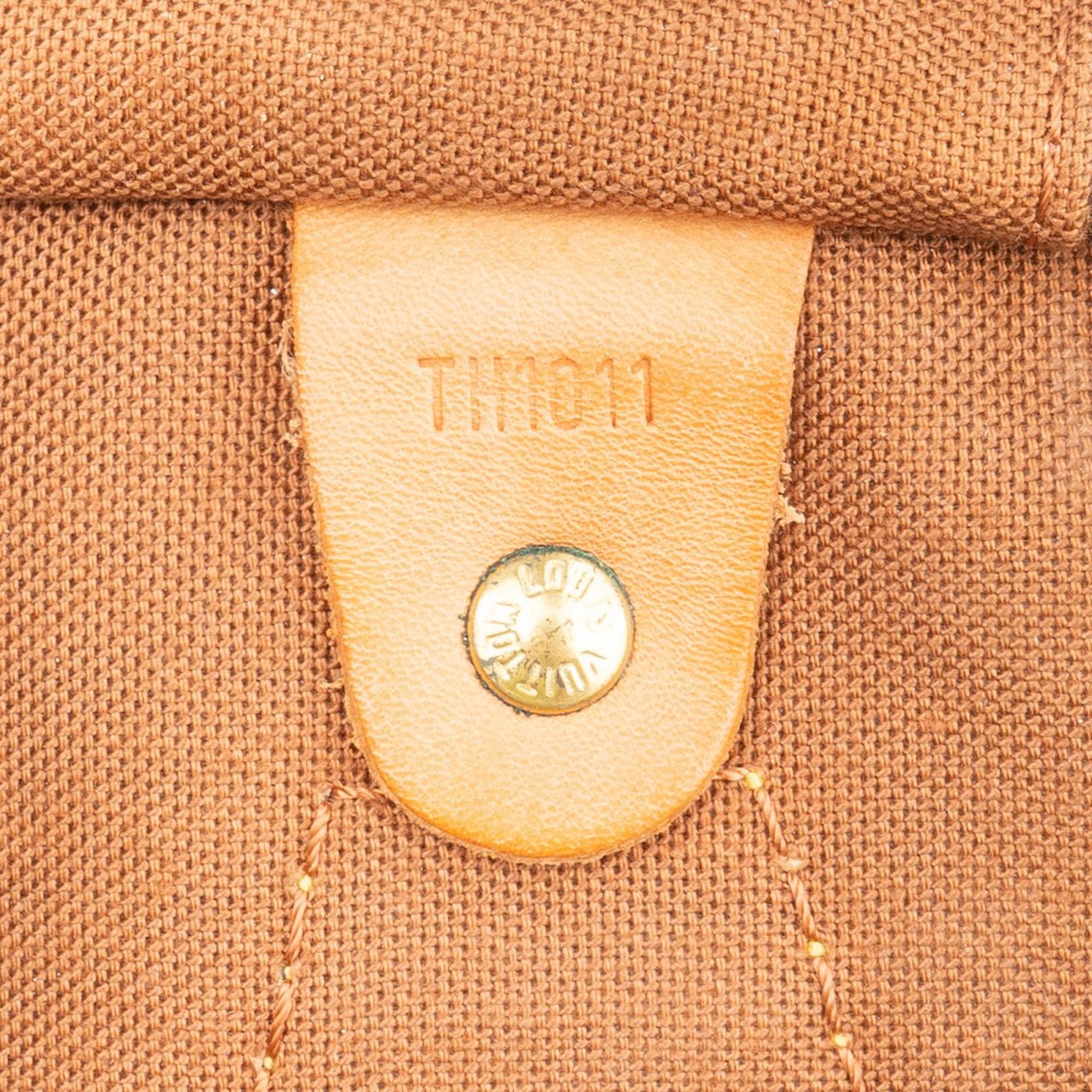 Louis Vuitton Louis Vuitton Monogram Canvas Speedy 30 Handbag Bruin