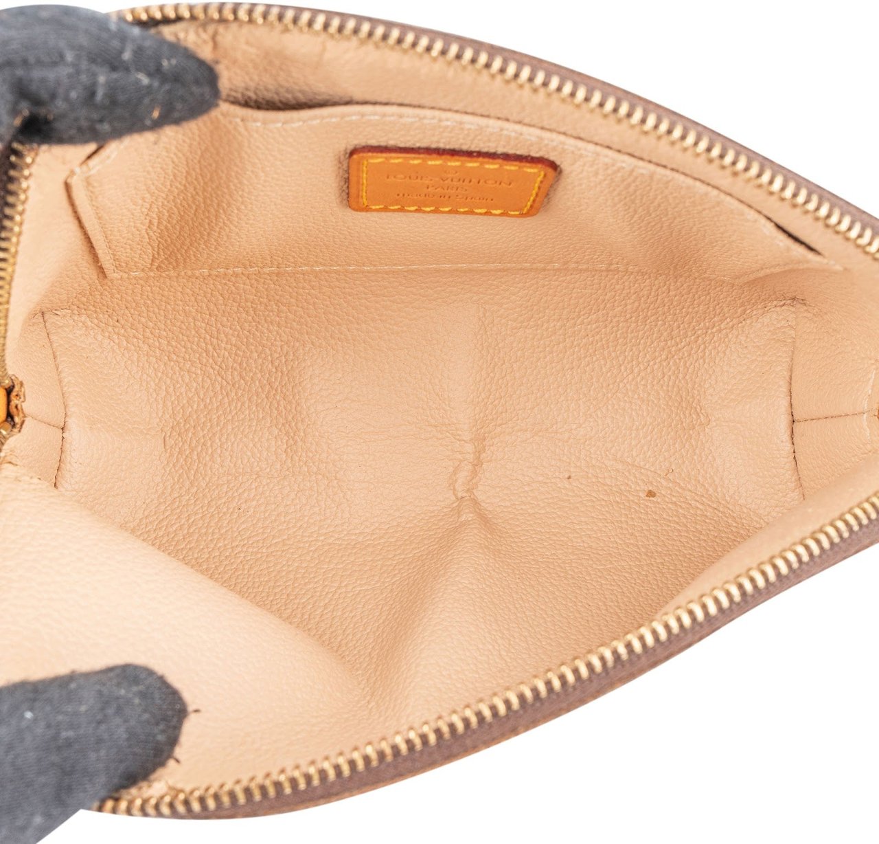 Louis Vuitton Louis Vuitton Monogram Canvas Cosmetic Pouch PM Bruin