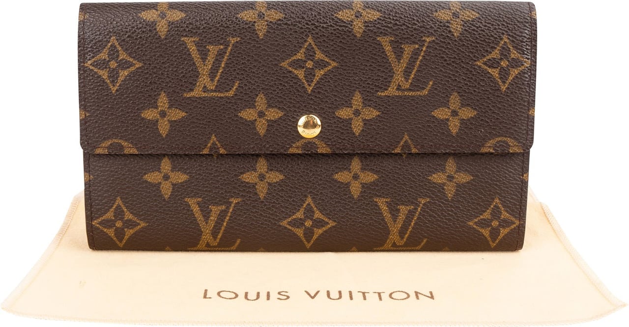 Louis Vuitton Louis Vuitton Monogram Canvas Sarah Wallet Bruin
