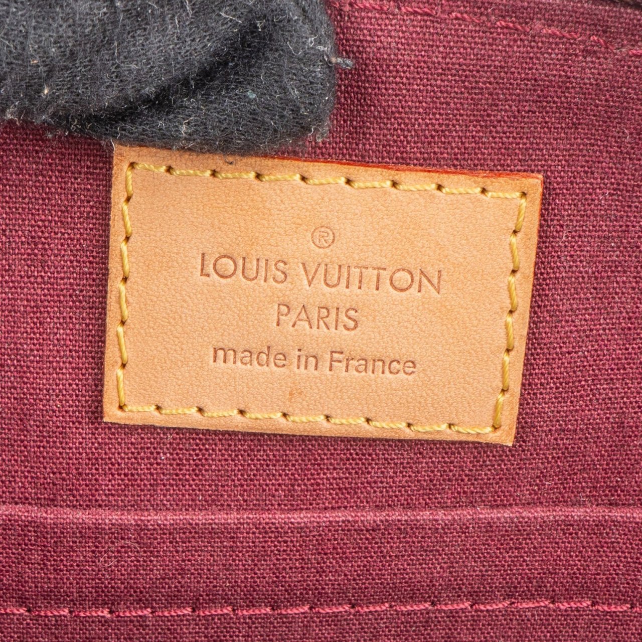 Louis Vuitton Louis Vuitton Monogram Vernis Sherwood Handbag Bruin