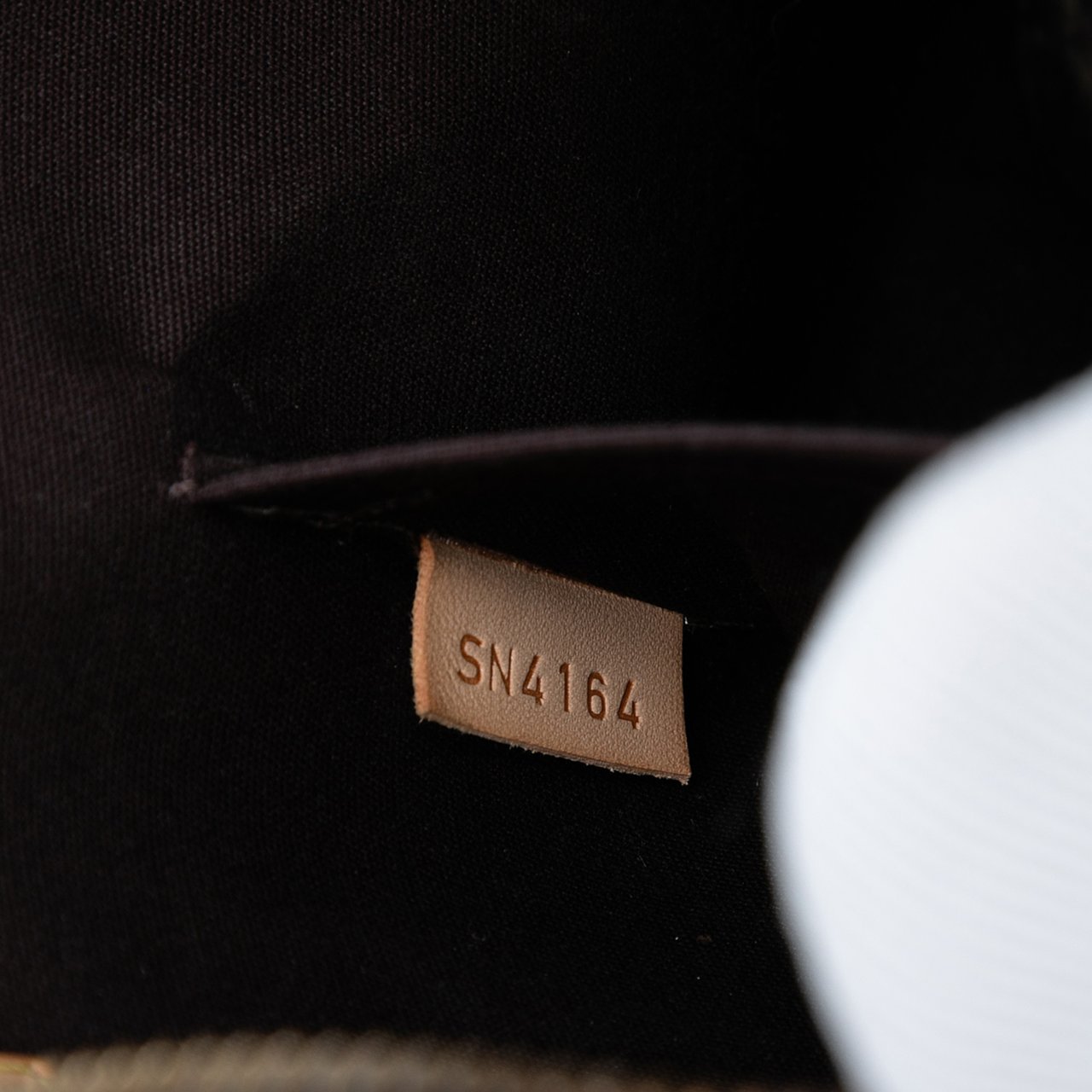 Louis Vuitton Monogram Vernis Alma BB Paars