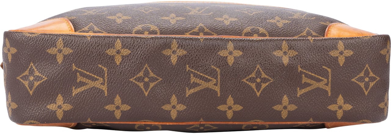 Louis Vuitton Louis Vuitton Canvas Monogram Compiegne 28 Clutch Divers