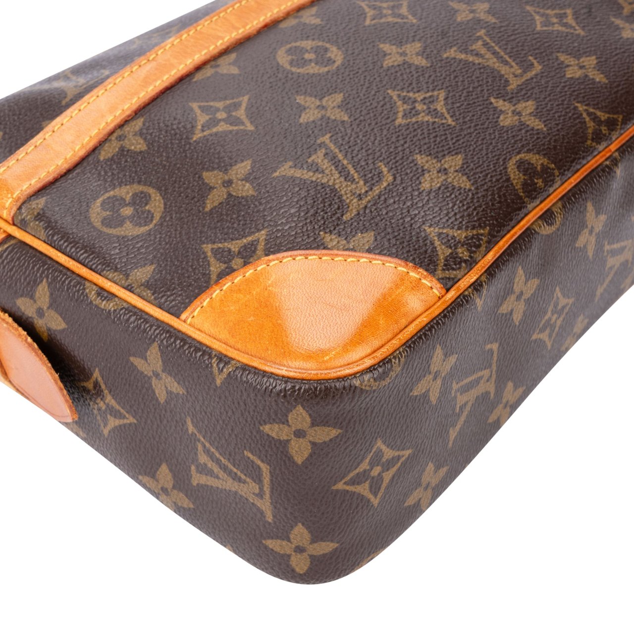 Louis Vuitton Louis Vuitton Canvas Monogram Compiegne 28 Clutch Bruin