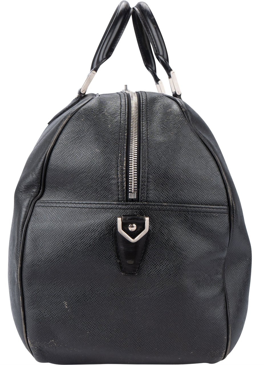 Louis Vuitton Louis Vuitton Noir Taiga Leather Kendall 45 Travel Bag Divers