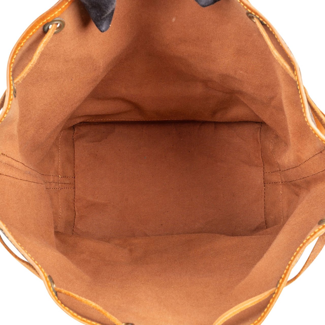 Louis Vuitton Louis Vuitton Monogram Canvas Sac Noé Grande Shoulder Bag Bruin