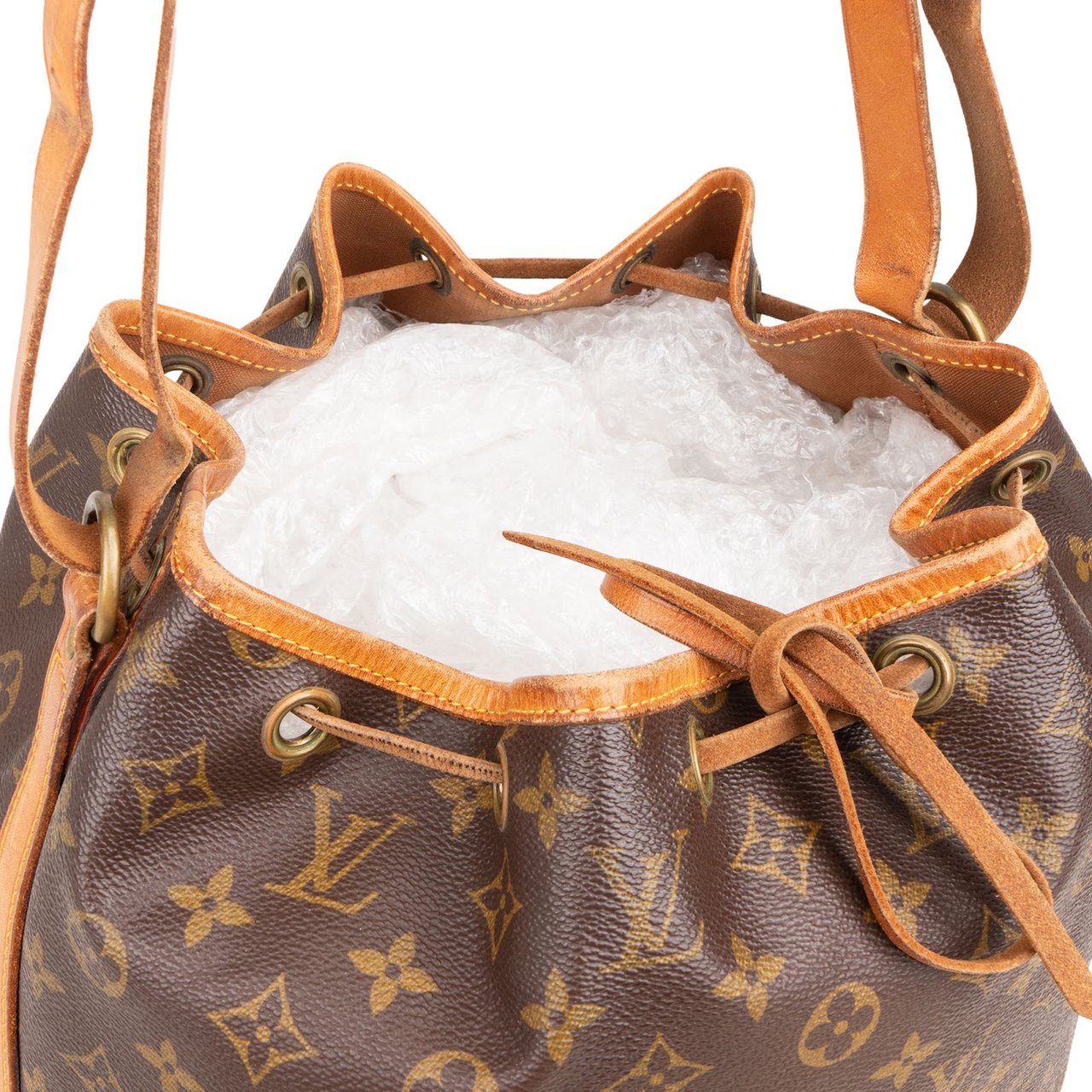 Louis Vuitton Monogram Canvas Sac Noé Grande Shoulder Bag Bruin