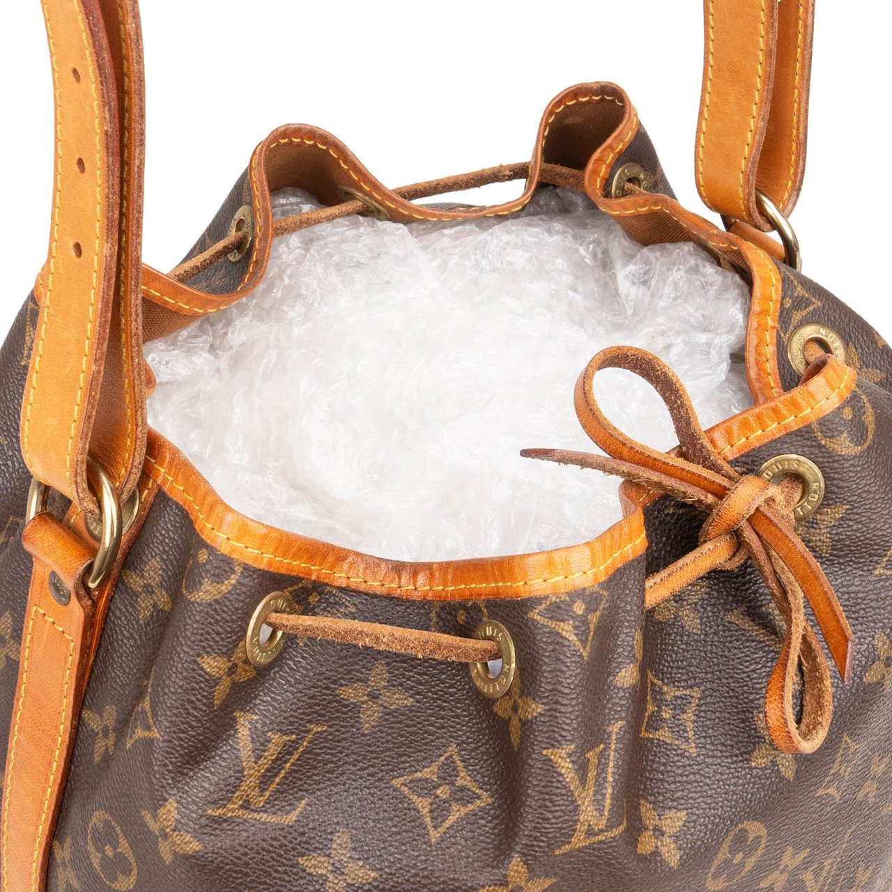 Louis Vuitton Louis Vuitton Monogram Canvas Sac Noé Grande Shoulder Bag Bruin